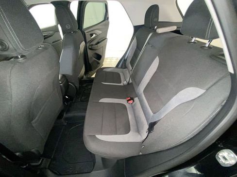 Used 2025 Chevrolet TrailBlazer LT w/ Convenience Package AWD/4WD image 10