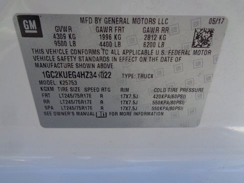 Used 2017 Chevrolet Silverado 2500 W/T AWD/4WD image 22