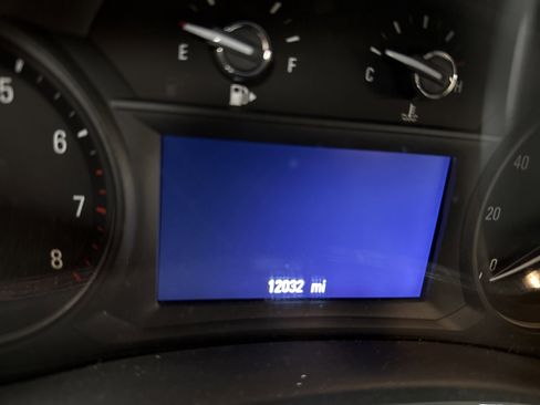 Used 2022 Buick Encore Preferred w/ Safety Package image 5