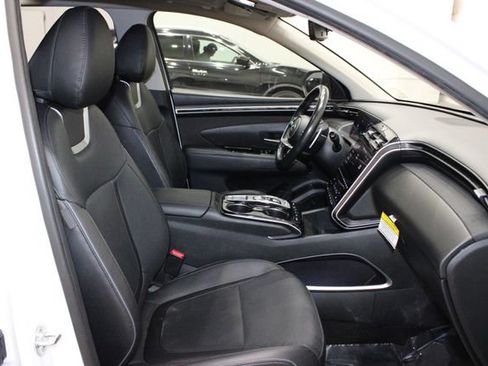 Used 2022 Hyundai Tucson Limited w/ Cargo Package AWD/4WD image 17