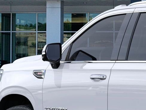New 2026 GMC Yukon XL Elevation AWD/4WD image 12