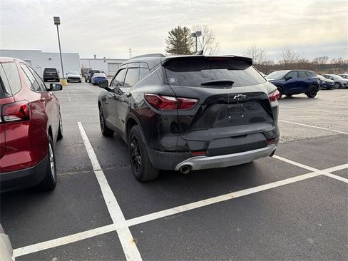 Certified 2021 Chevrolet Blazer LT image 3