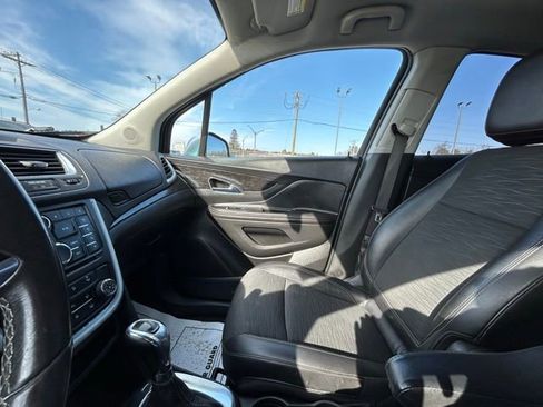 Used 2015 Buick Encore FWD image 40