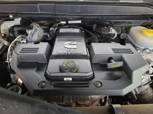 Used 2024 RAM 2500 Big Horn image 17