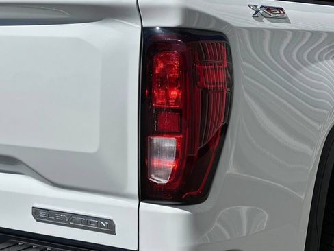 New 2026 GMC Sierra 1500 Elevation w/ Elevation Premium Package AWD/4WD image 25