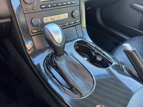 Used 2011 Chevrolet Corvette w/ Preferred Equipment Group image 21