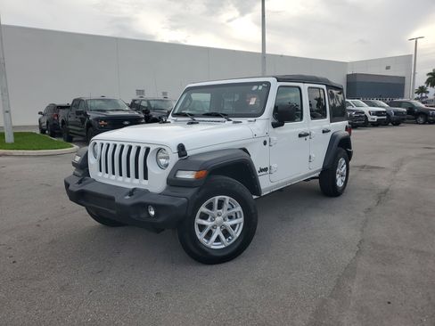 Used 2023 Jeep Wrangler Sport image 32