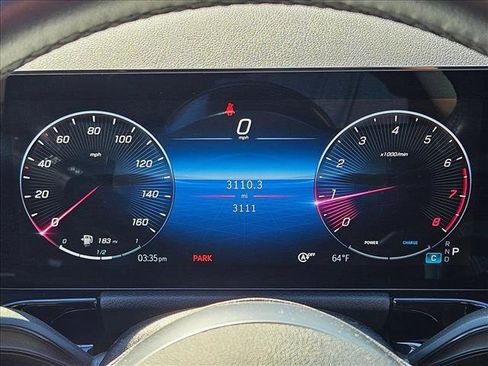 Used 2025 Mercedes-Benz GLA 250 image 11