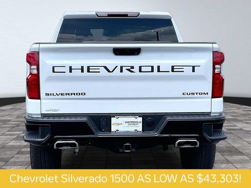 Used 2025 Chevrolet Silverado 1500 Custom Trail Boss w/ LPO, Dark Essentials Package AWD/4WD image 4