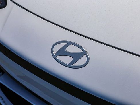 New 2025 Hyundai Ioniq 6 SEL image 6