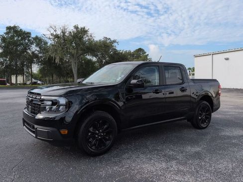 Used 2024 Ford Maverick Lariat w/ Black Appearance Package AWD/4WD image 8