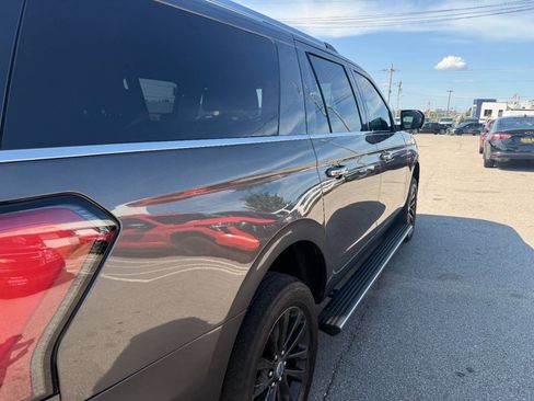 Used 2019 Ford Expedition Max Limited RWD image 33