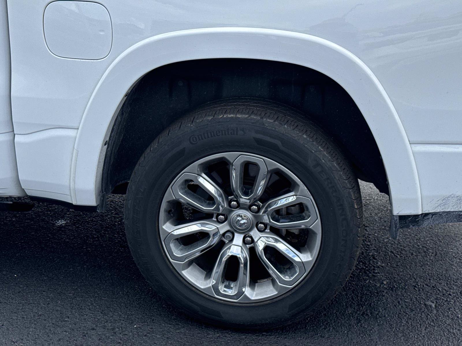 Used 2022 RAM 1500 Laramie w/ Laramie Southwest Edition RWD image 3