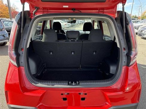Certified 2023 Kia Soul LX w/ LX Technology Package image 12
