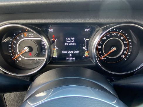 Used 2021 Jeep Gladiator Overland w/ Popular Equipment Package image 12