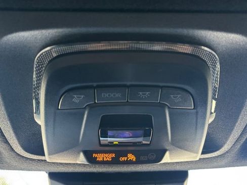 Used 2024 Toyota Corolla SE FWD image 8