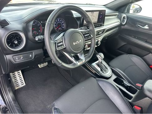 Certified 2023 Kia Forte GT-Line w/ GT-Line Technology Package image 19