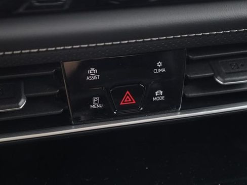 New 2026 Volkswagen Atlas SE AWD/4WD image 16
