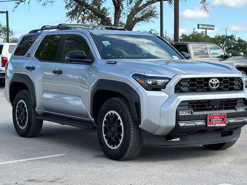 Certified 2025 Toyota 4Runner TRD Off-Road Premium w/ Tow Technology Package image 3