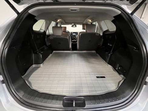 Used 2017 Hyundai Santa Fe Limited image 14