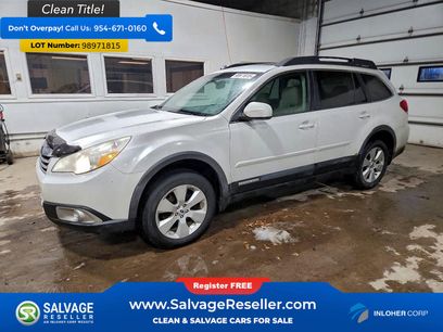 Used 2011 Subaru Outback 2.5i Limited w/ PWR Moonroof Pkg