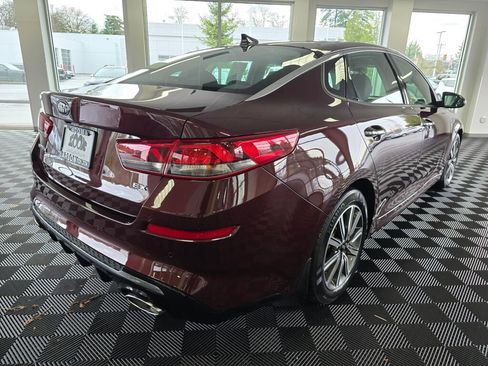 Used 2019 Kia Optima EX w/ EX Premium Package image 3
