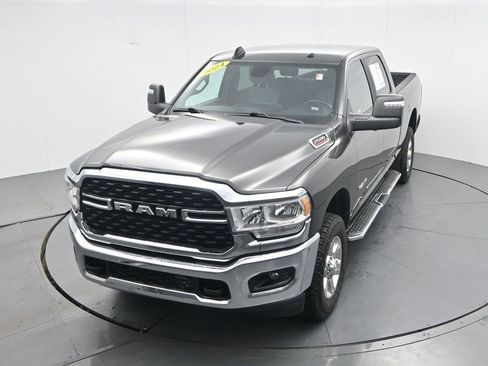 Used 2024 RAM 2500 Big Horn AWD/4WD image 27