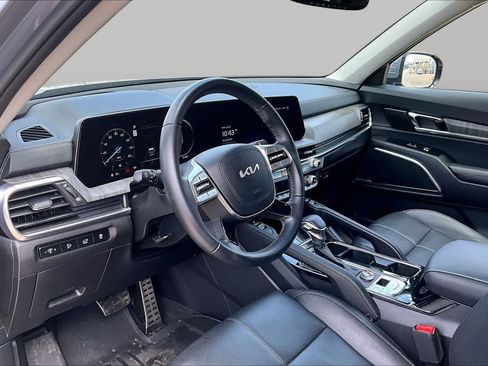 Used 2024 Kia Telluride SX FWD image 27