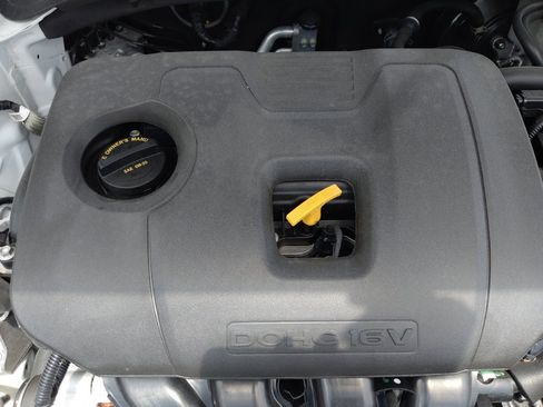 Used 2023 Kia Forte GT-Line w/ GT-Line Premium Package FWD image 30