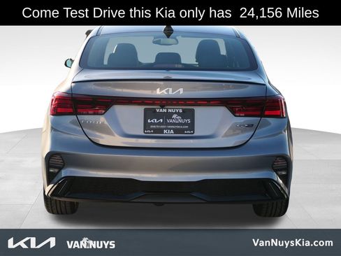 Used 2023 Kia Forte GT-Line w/ GT-Line Technology Package image 5