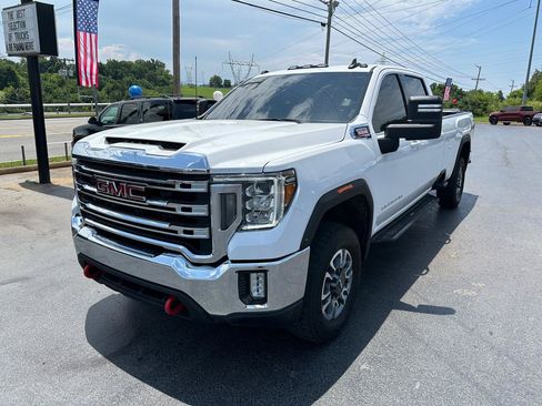 Used 2022 GMC Sierra 3500 SLE w/ SLE Value Package AWD/4WD image 8