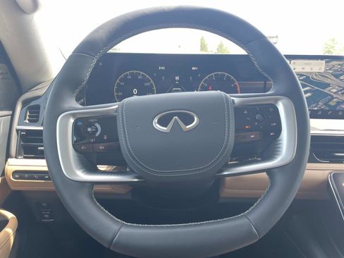 Used 2025 INFINITI QX80 Sensory AWD/4WD image 25