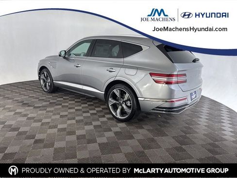 Used 2025 Genesis GV80 3.5T Prestige image 9