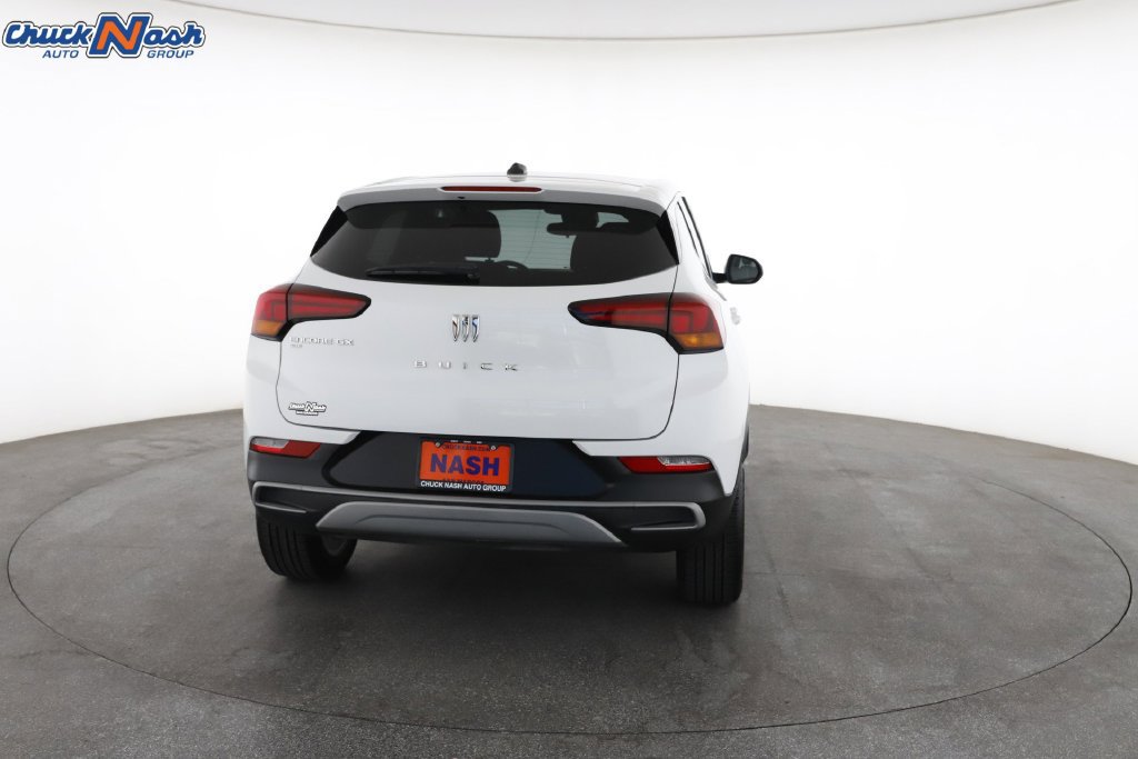 Used 2025 Buick Encore GX Preferred AWD/4WD image 11