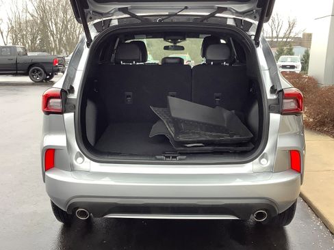 Certified 2024 Ford Escape ST-Line image 6