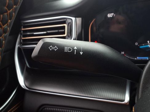 Used 2024 Jeep Grand Wagoneer Series III w/ Rear Seat Video Group 1 image 33