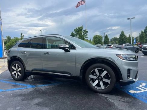 Used 2024 Honda Prologue Touring image 4