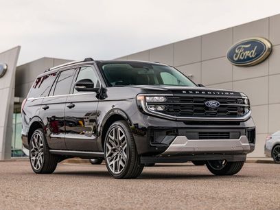 New 2026 Ford Expedition Platinum w/ Platinum Ultimate Package