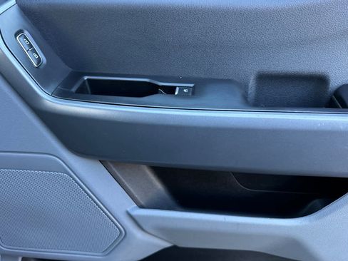 Used 2024 Ford F250 XLT w/ FX4 Off-Road Package image 17