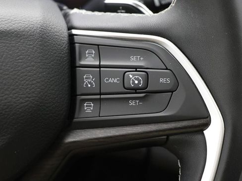 Used 2024 Jeep Grand Cherokee Limited 4xe AWD/4WD image 21