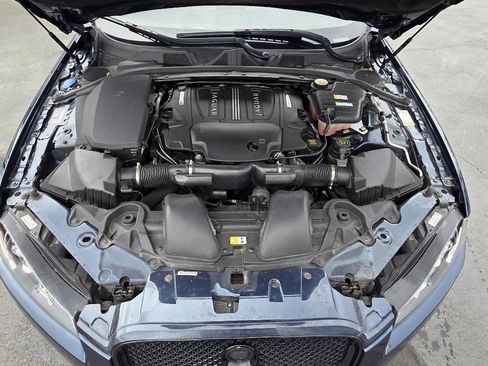 Used 2013 Jaguar XF 3.0 image 20