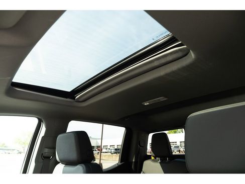 New 2026 GMC Sierra 1500 Elevation image 16