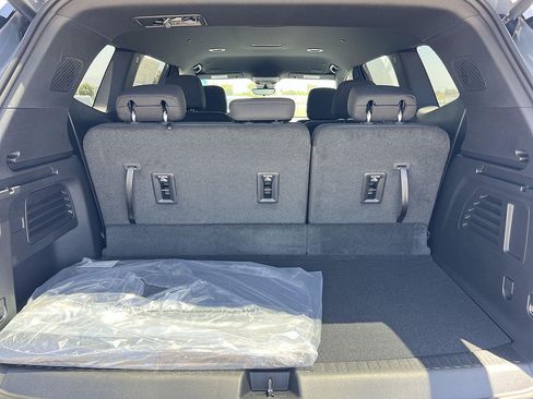 New 2026 GMC Acadia Elevation w/ Black Edition FWD image 27