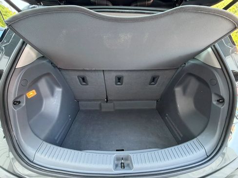 Used 2018 Chevrolet Bolt LT FWD image 20