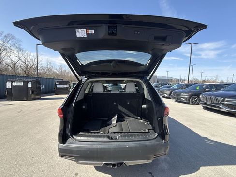 Used 2024 Toyota Grand Highlander XLE image 24