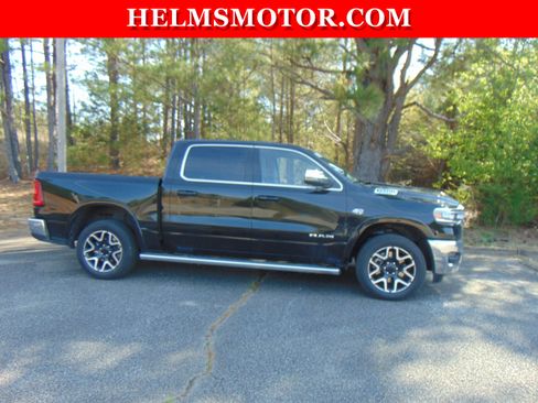 New 2026 RAM 1500 Laramie AWD/4WD image 2