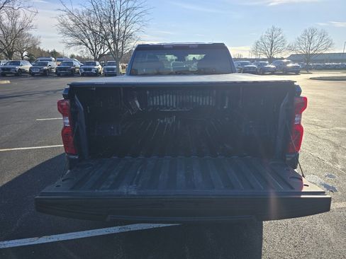 Used 2022 Chevrolet Silverado 1500 LT image 21