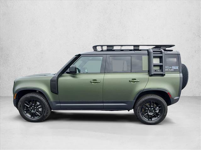 New 2026 Land Rover Defender 110 S AWD/4WD image 8