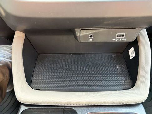 Certified 2026 Subaru Forester image 32