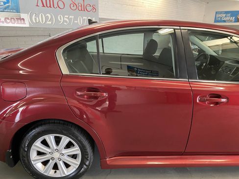 Used 2011 Subaru Legacy 2.5i Premium image 16